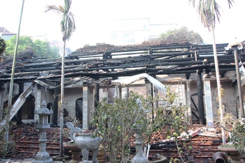 Hà Nội: Nguyên nhân ban đầu và thiệt hại vụ cháy chùa Tĩnh Lâu