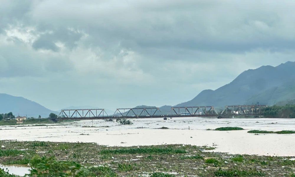 Lũ trên sông Thương, sông Lục Nam vượt báo động 3; dung tích nhiều hồ chứa đã đạt mức thiết kế