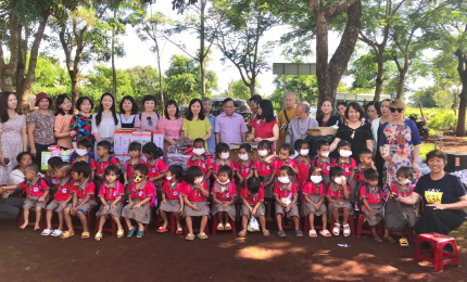 Từ thiện: Trao quà cho các trẻ em nghèo tại Thôn Abla Huyện Chư Sê Tỉnh Gia Lai