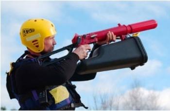 Súng bắn dây mồi 